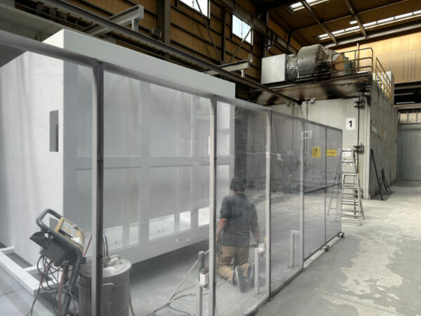 大型製品対応の塗装ブース&塗装窯 | XEN GROUP